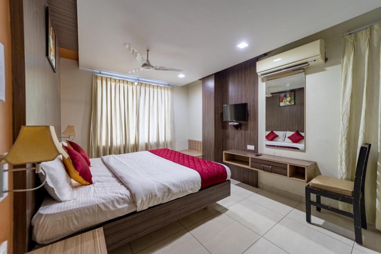 Ranas Residency Hotel Tiruchirappalli Buitenkant foto